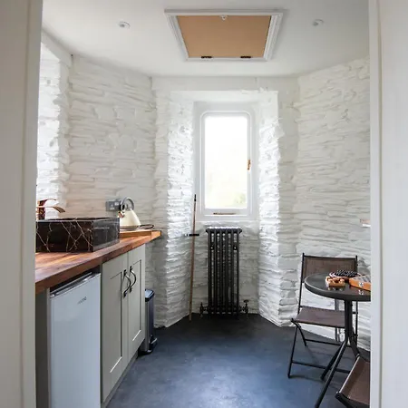 The Crag Bed and Breakfast